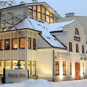 Sopocki Dwor Apartment